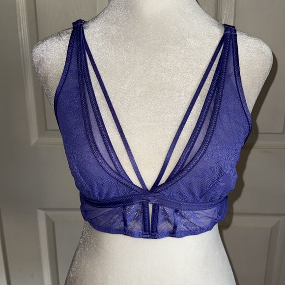 Hunkemoller Lace Bralette In Blue Iris - Picture 4 of 6